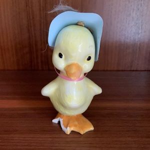 Mid-century Ceramic Duckling with Bonnet (Easter duckling)